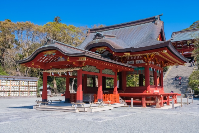 鶴岡八幡宮舞殿