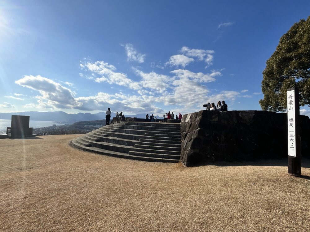 吾妻山山頂の展望台